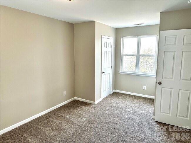 Building Photo - 19425 Booth Bay Ct