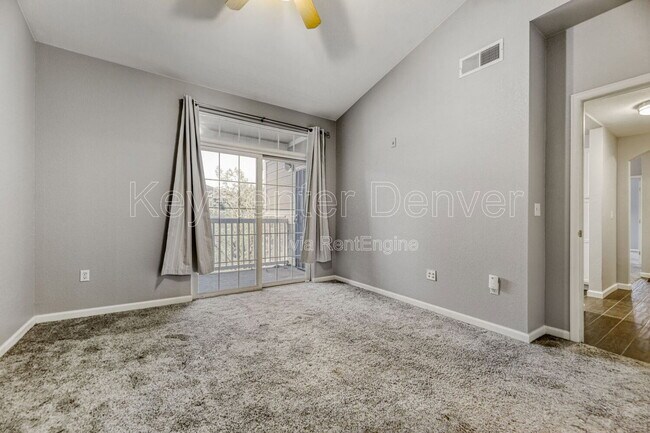 Building Photo - 7440 S Blackhawk St