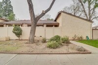 Building Photo - 2 Bedroom Condo