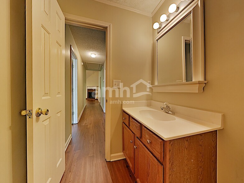 Building Photo - 8584 Afterglow Cv