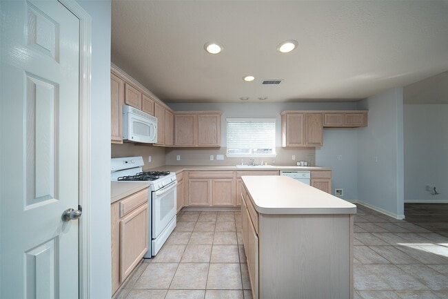 Building Photo - 4710 Shane Creek Ln