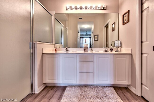 Building Photo - 1970 Willow Bend Cir