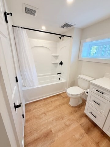 Building Photo - 244 Main St