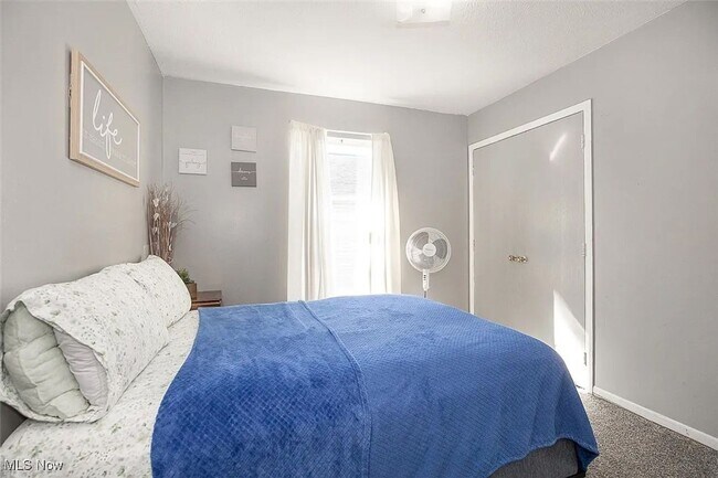 Building Photo - Gorgeous 4BD/2 BA Home for Rent- Cleveland