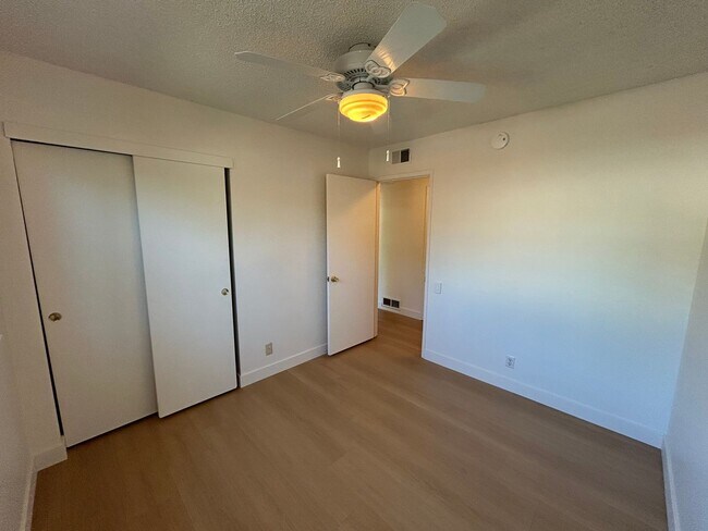 Building Photo - Beautifully Renovated 4 Bedroom 2 Bath Sin...