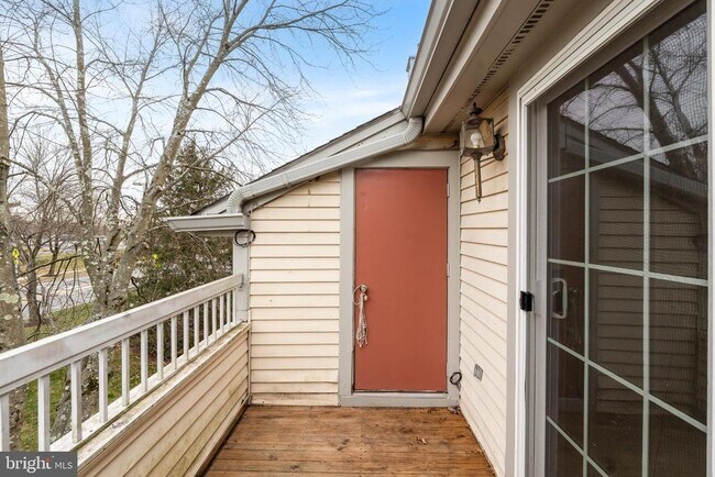 Building Photo - 119 Acadia Ct