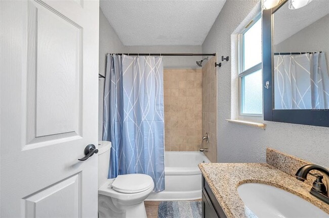 Building Photo - 3720 3rd Ave N