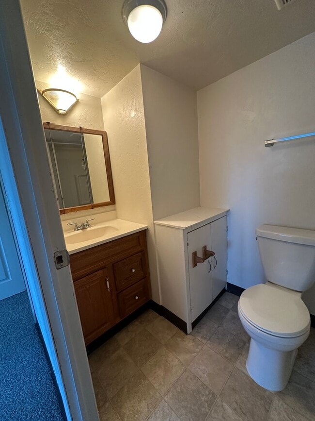 Building Photo - Seaj3701 Fir Grove Mobile Park