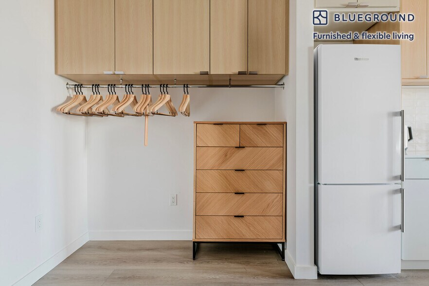 Building Photo - 154 Broadway-SI FL2-ID1107