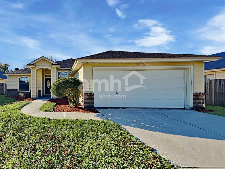 Primary Photo - 3753 Woodbriar Dr