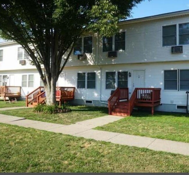 Building Photo - 52 Nancy St