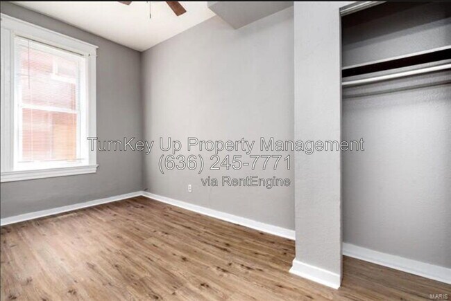 Building Photo - 4005 S Grand Blvd