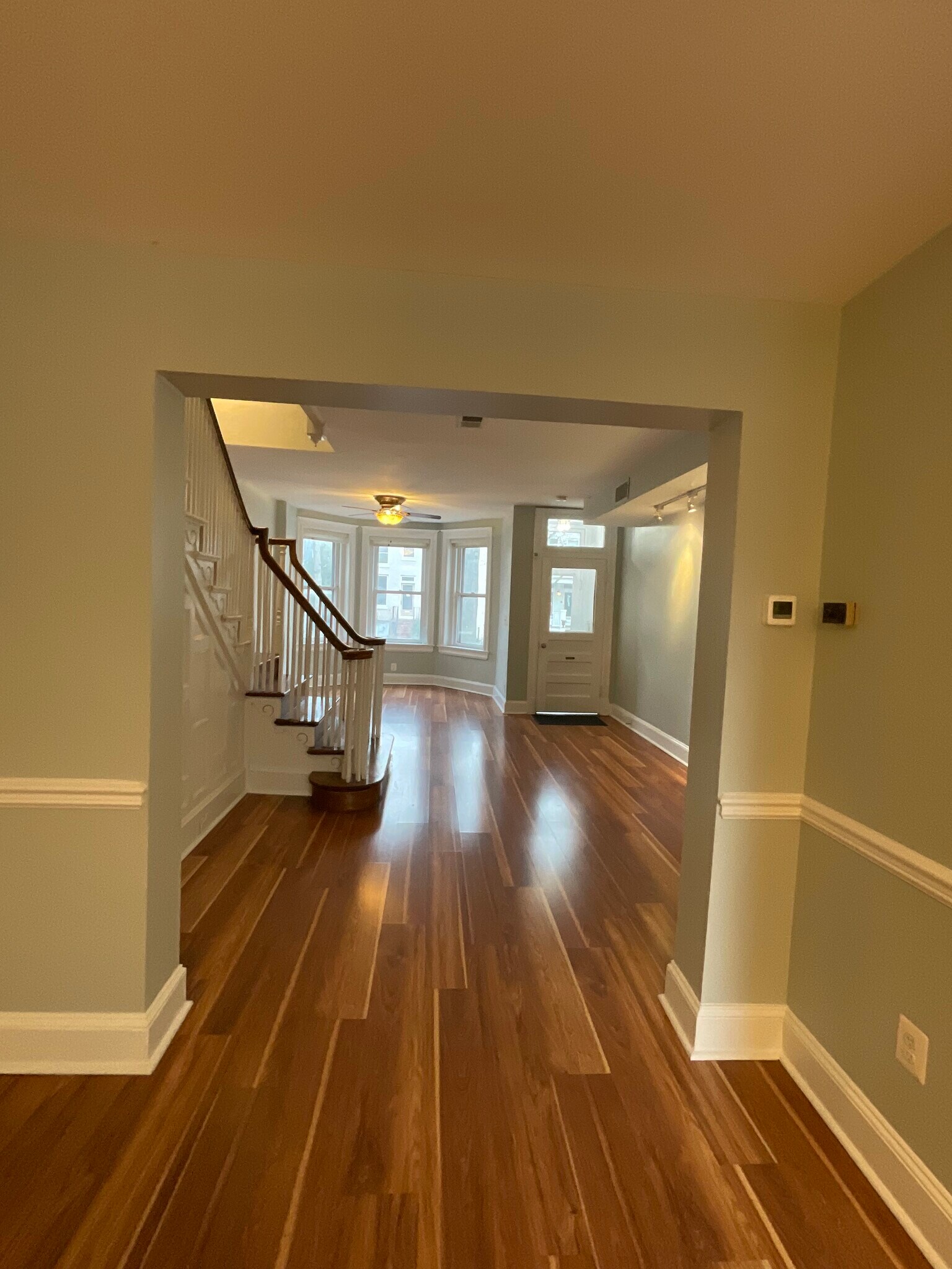 Building Photo - 120 3rd St NE