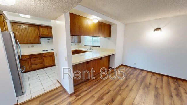 Building Photo - 4837 Oceanaire St