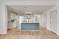 Building Photo - 1123 Garnet St