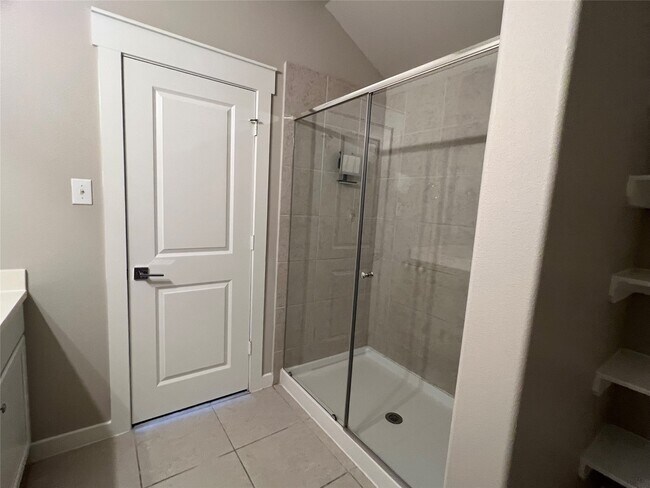 Building Photo - 12347 Breckenwood Mills Dr