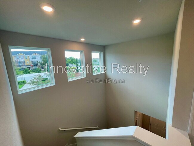 Building Photo - 1016 Legacy Winds Way