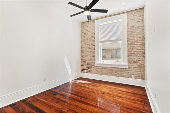 Building Photo - 1501 Clio St