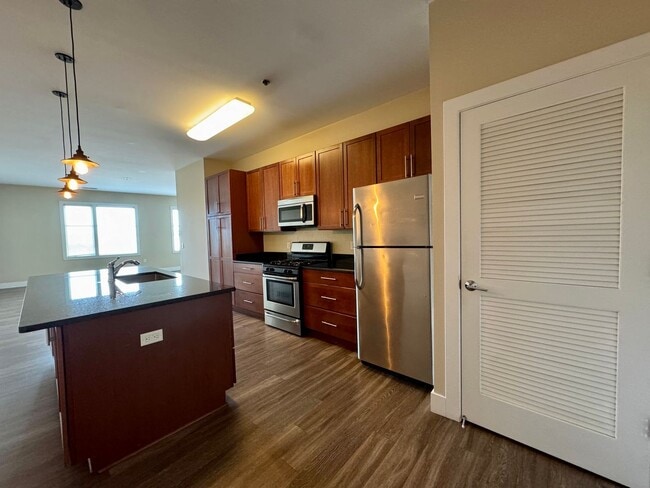 Interior Photo - For Rent: Modern Luxury Living at 1201 S. Charles St– Your City Oasis Awaits!