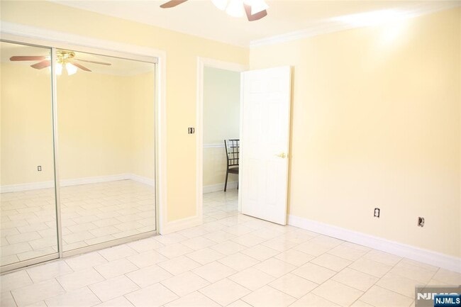 Building Photo - 2A Harvey Ave