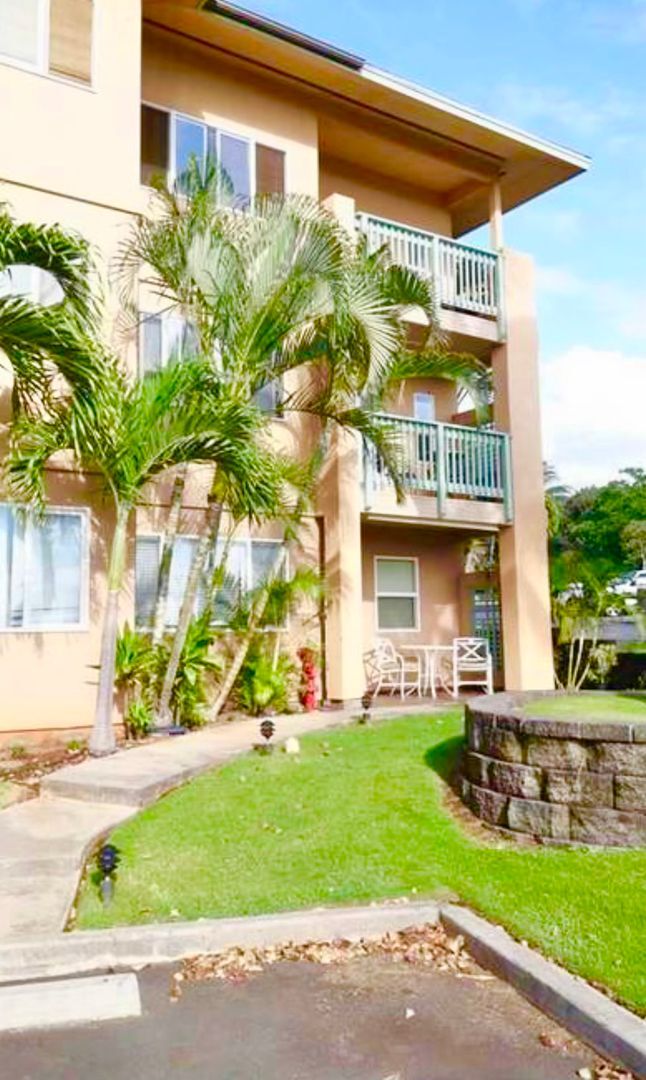 Building Photo - UPPER WEST SIDE- Villas at Kahana Ridge -3 bedroom/2 Bath- Semi Furnished Condo