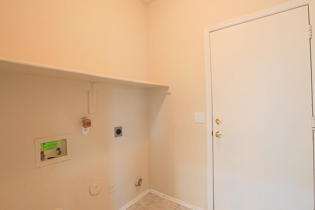 Building Photo - 20695 N 94th Dr