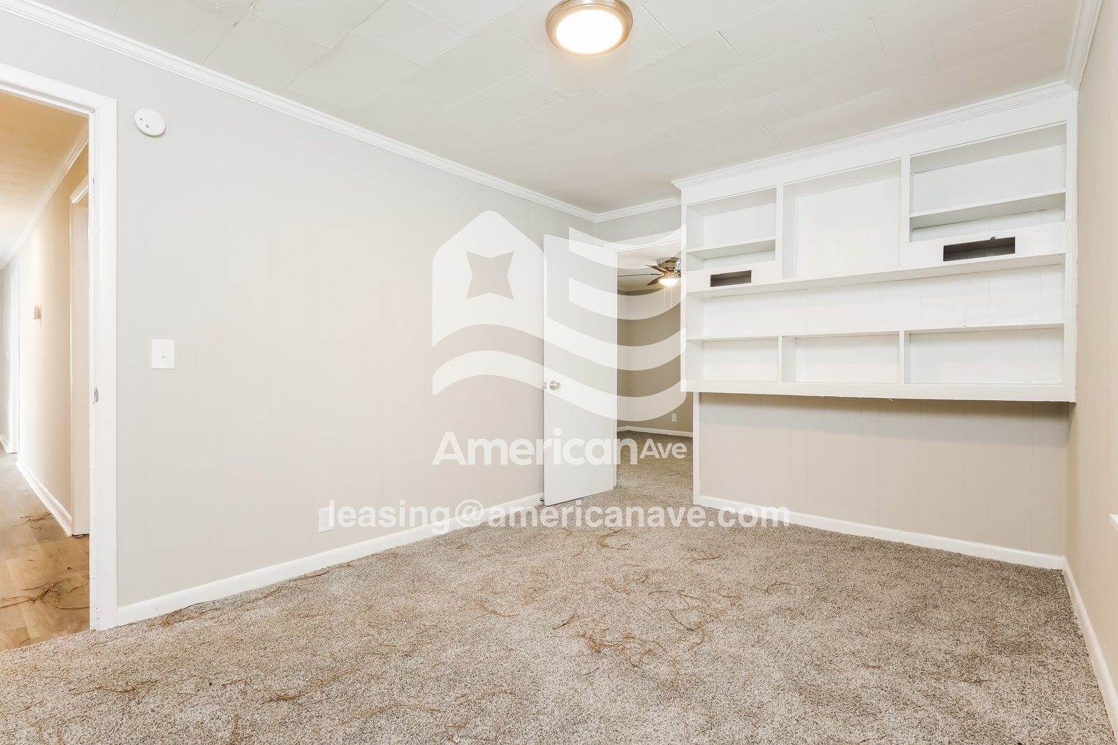 Building Photo - 3020 16th Ave SW