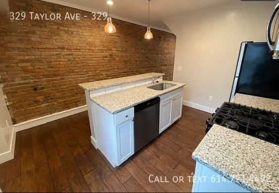 Building Photo - 329 Taylor Ave