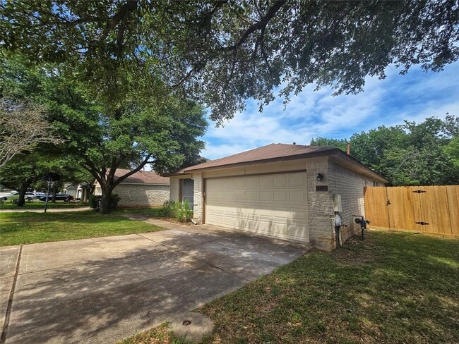 Building Photo - 1128 Brashear Ln