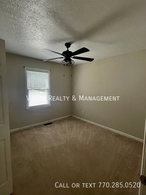 Building Photo - Move in Ready! 3BD/2BA Home in Carrollton