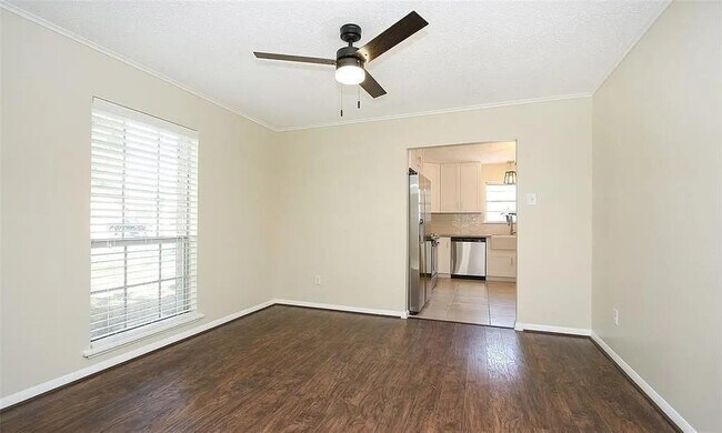 Building Photo - 1422 Scenic Ridge Dr