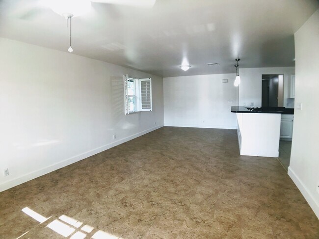 Building Photo - Resort style living! 3 Bed 2 Bath 2Pkg  Ko'Olina Kai Golf Estates