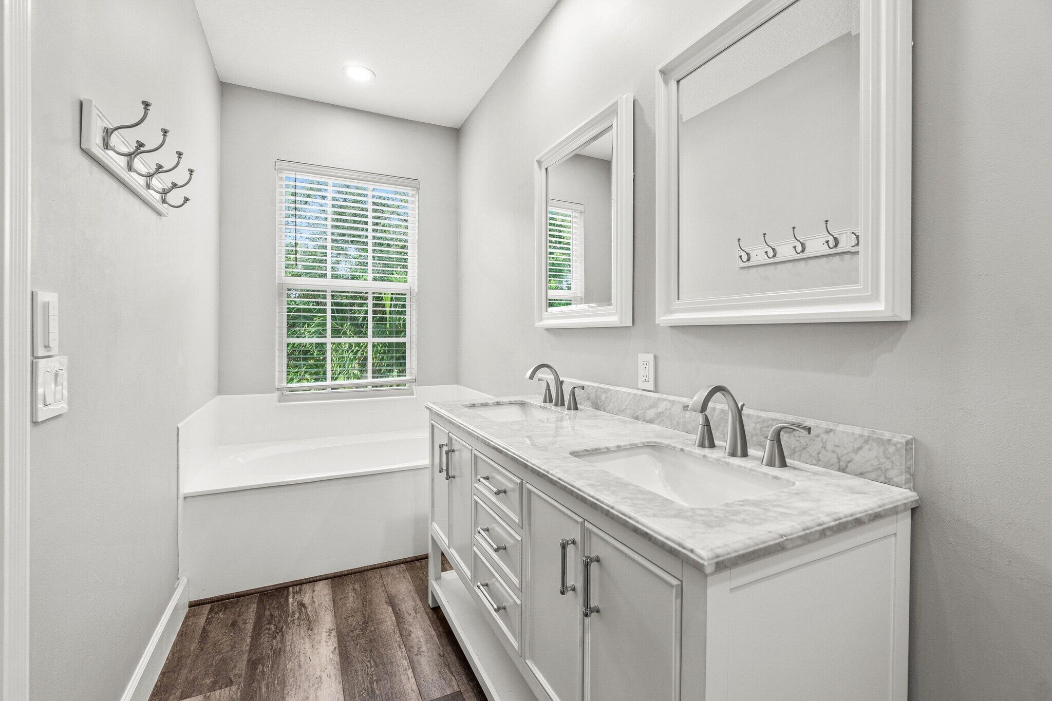 Building Photo - 508 Capistrano Dr
