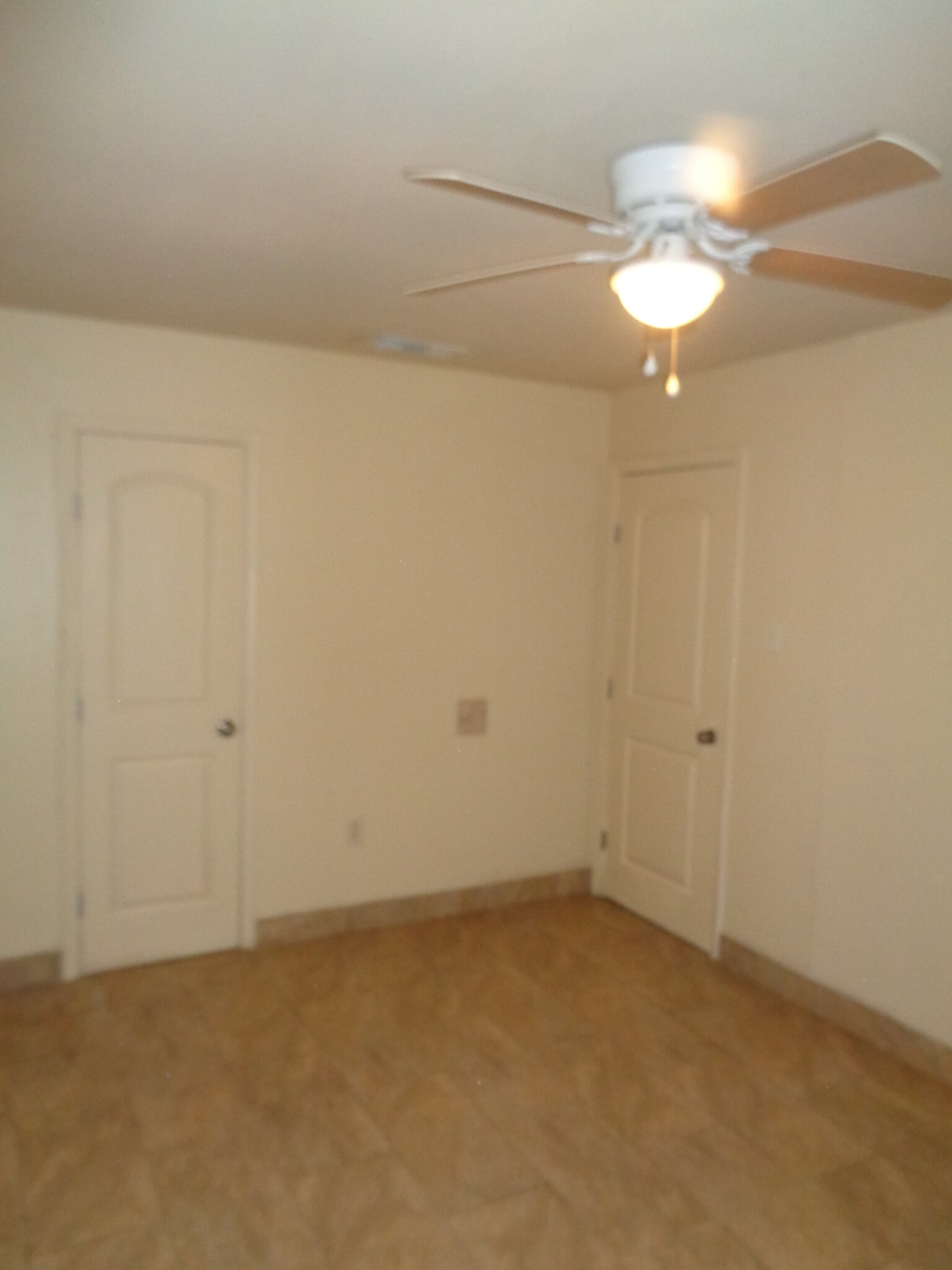 Building Photo - 946 Jennifer Jean Dr