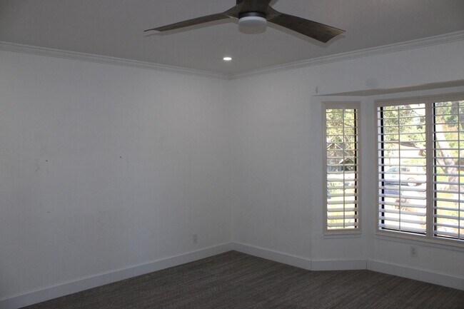 Building Photo - 7610 Woodborough Dr