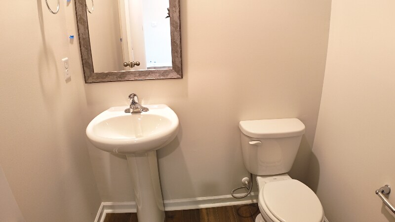 Building Photo - 1026 Roleson Wy