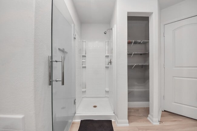 Building Photo - 7943 Vacek Meadows Loop