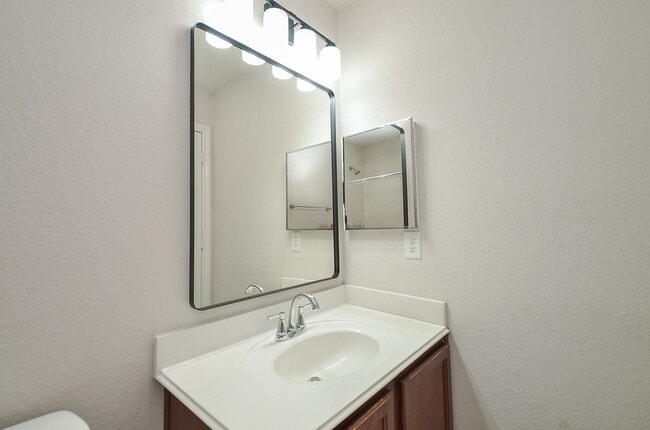 Building Photo - 24542 Folkstone Cir