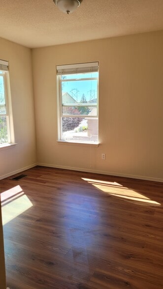 Building Photo - 1501 Casa Florida Pl NW