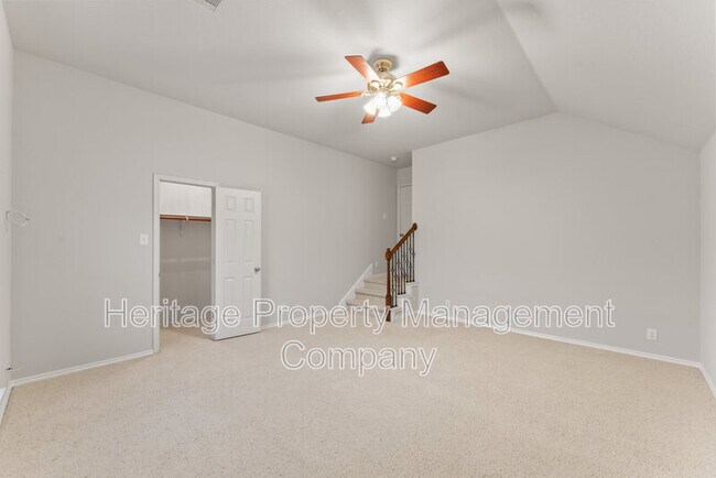 Building Photo - 11 Sable Valley