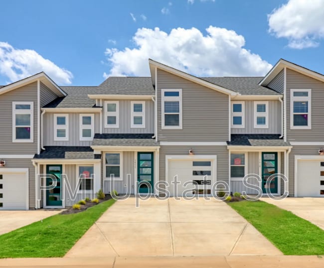Primary Photo - 1290 Westgate Vlg Dr