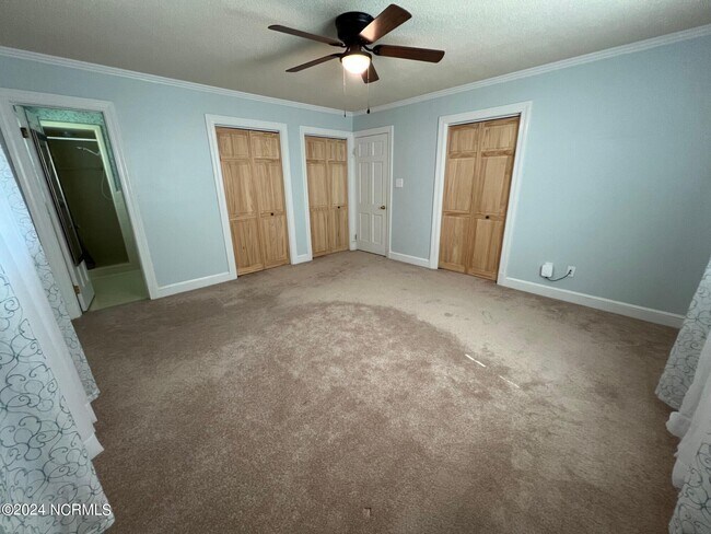 Building Photo - 304 Pamlico Dr
