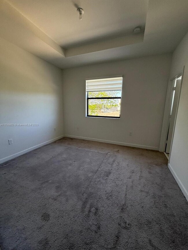 Building Photo - 9941 SW 228th Terrace