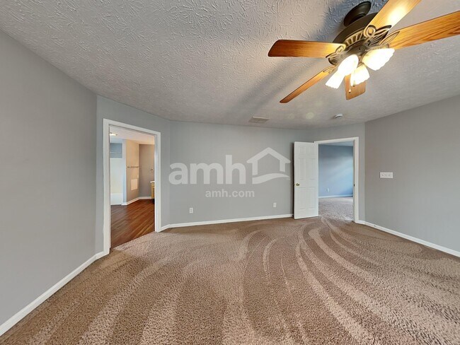 Building Photo - 16765 Yeoman Way