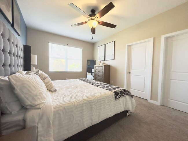 Building Photo - 69 Bandol St