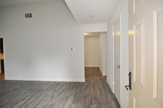 Building Photo - VIEW NOW - COMING SOON - Beautifully remodeled - highly sought-after HEB ISD