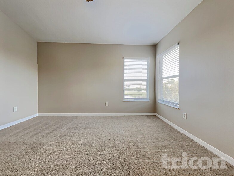 Building Photo - 3351 Rennes Ct