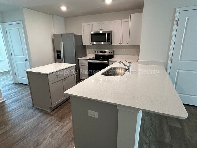 Building Photo - 8515 Beckett Chase Wy