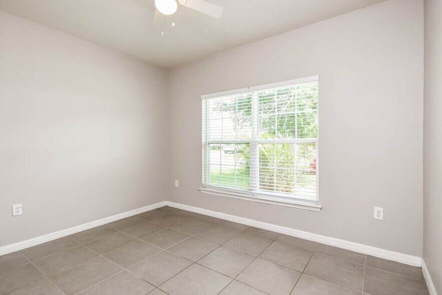 Building Photo - 108 Milton Pl