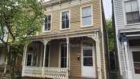 Building Photo - 411 S Laurel St